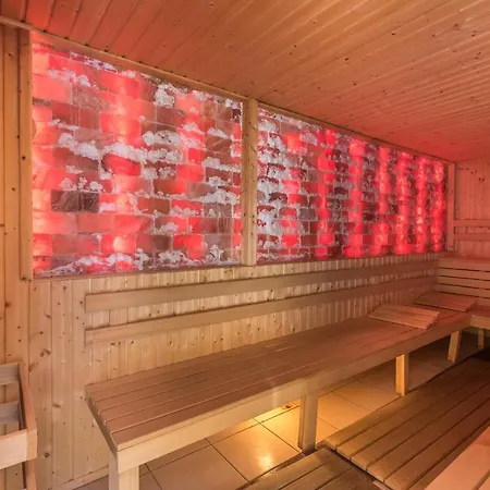 St George & Szálloda 4*