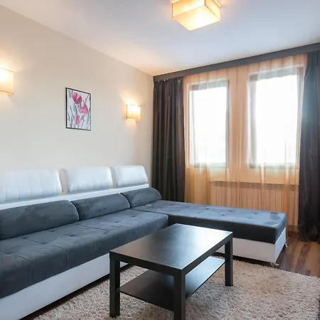 St George & Szálloda