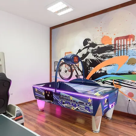 Hotel St George & 4*