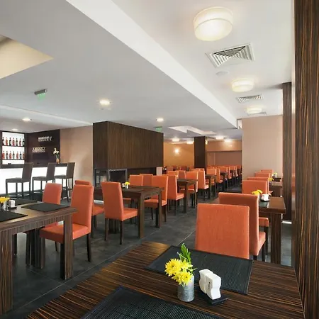 圣乔治滑雪度假酒店 酒店 4*