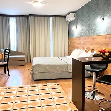 St George & Otel