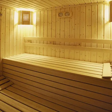 St George & 4* Μπάνσκο