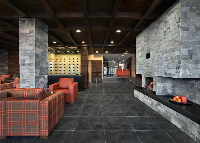 Хотел St George &