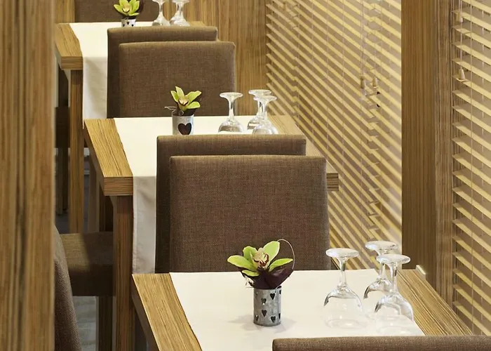 St George & מלון