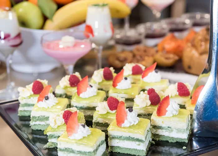 St George & מלון